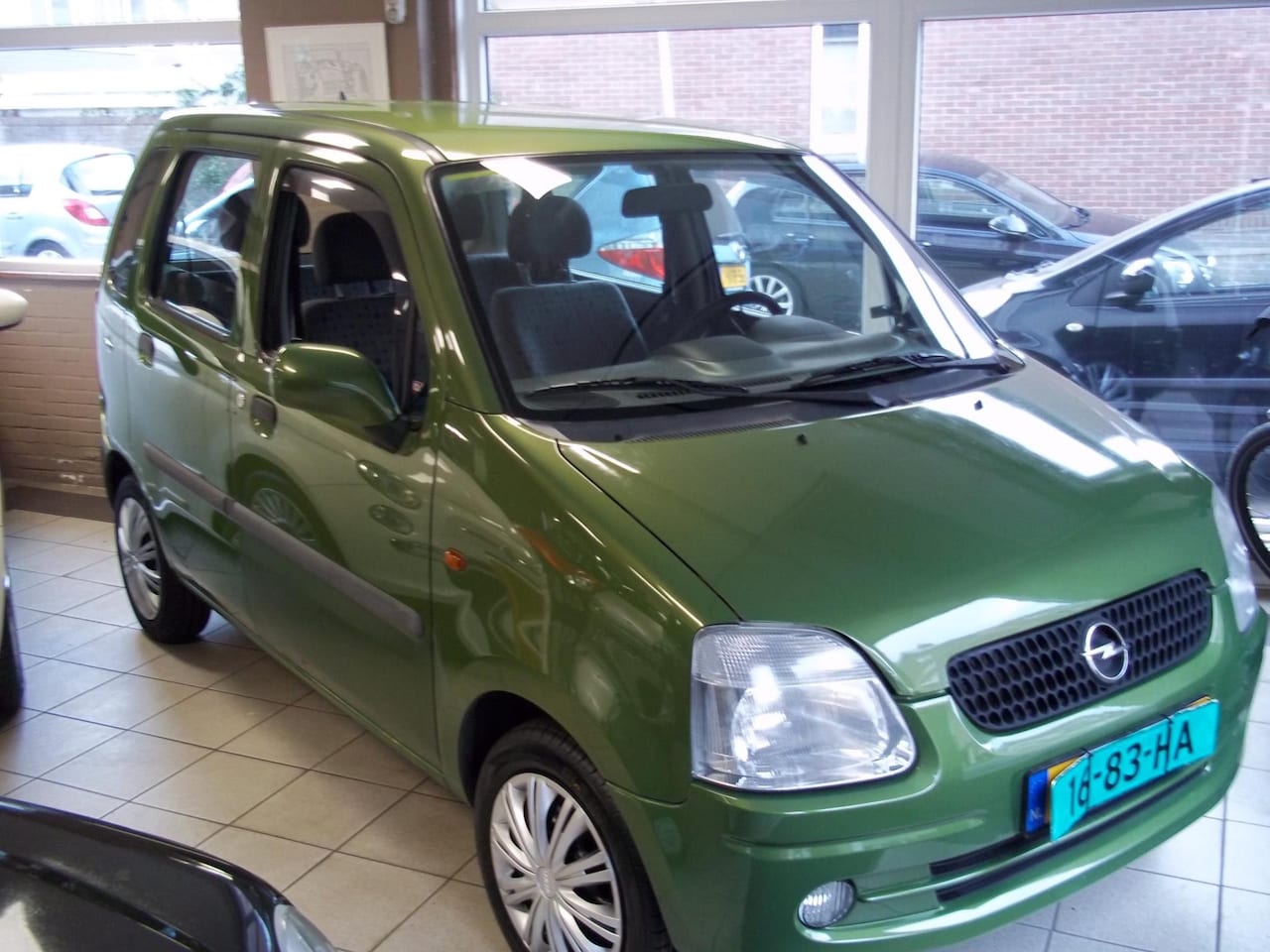 Opel Agila - 1.2-16V Comfort 1.2-16V Comfort - AutoWereld.nl