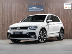 Volkswagen Tiguan - 2.0 TSI 4Motion R-Line DSG PDC PANO