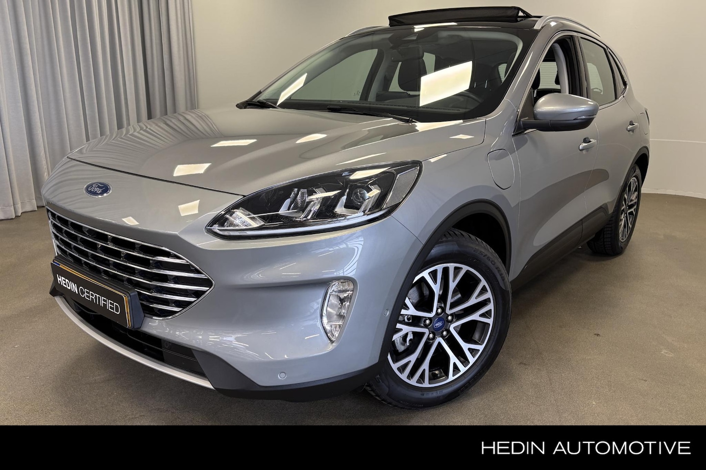 Ford Kuga - 2.5 PHEV Titanium | Trekhaak | Panorama Dak | Winter Pack | Driver Assistance Pack | Elec. - AutoWereld.nl