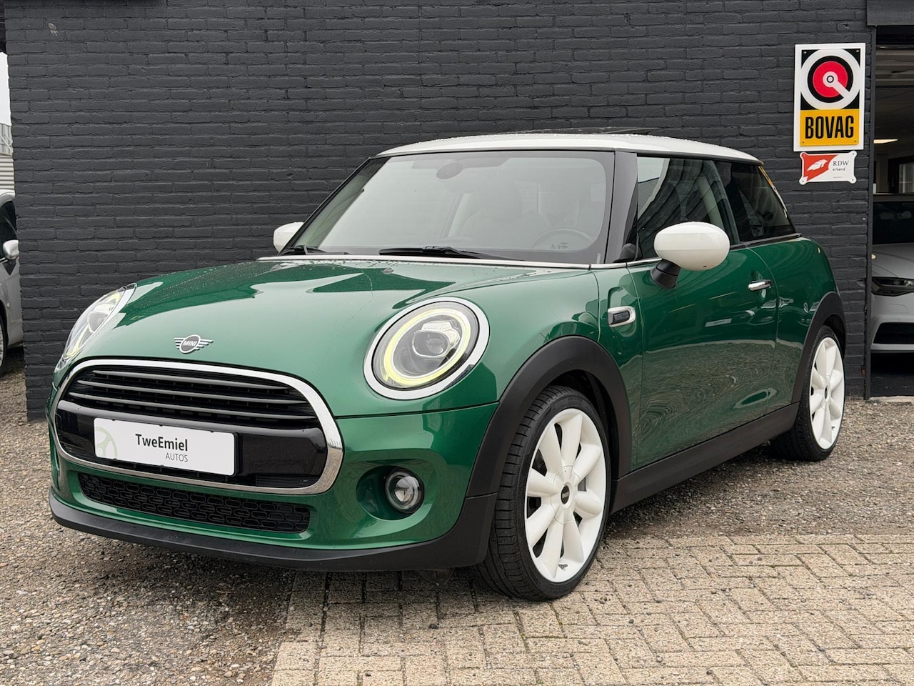MINI Cooper - Mini 1.5 | Pano | Union Jack | Carplay - AutoWereld.nl