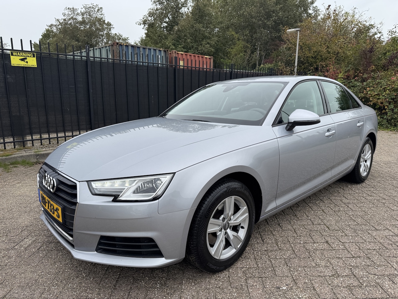 Audi A4 Limousine - 1.4 TFSI 150 PK Proline Clima/Cruise/PDC - AutoWereld.nl
