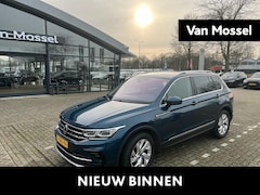 Volkswagen Tiguan - 1.5 TSI Elegance Automaat | Navigatie | Camera | Parkeersensoren | Cruise control | 18 Inc