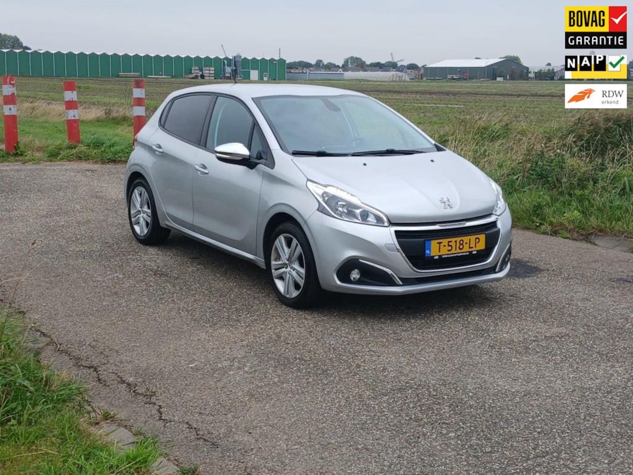 Peugeot 208 - 1.2 PureTech Allure 1.2 PureTech Allure - AutoWereld.nl