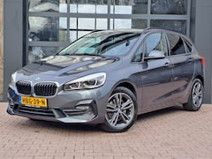 BMW 2-serie Active Tourer - 220i High Executive | Leder | Sportinterieur | Navi | Stoelverwarming |