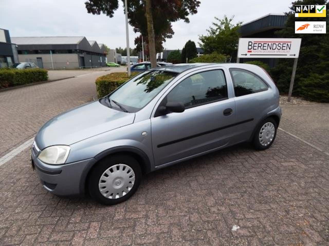 Opel Corsa - 1.4-16V Rhythm 1.4-16V Rhythm - AutoWereld.nl