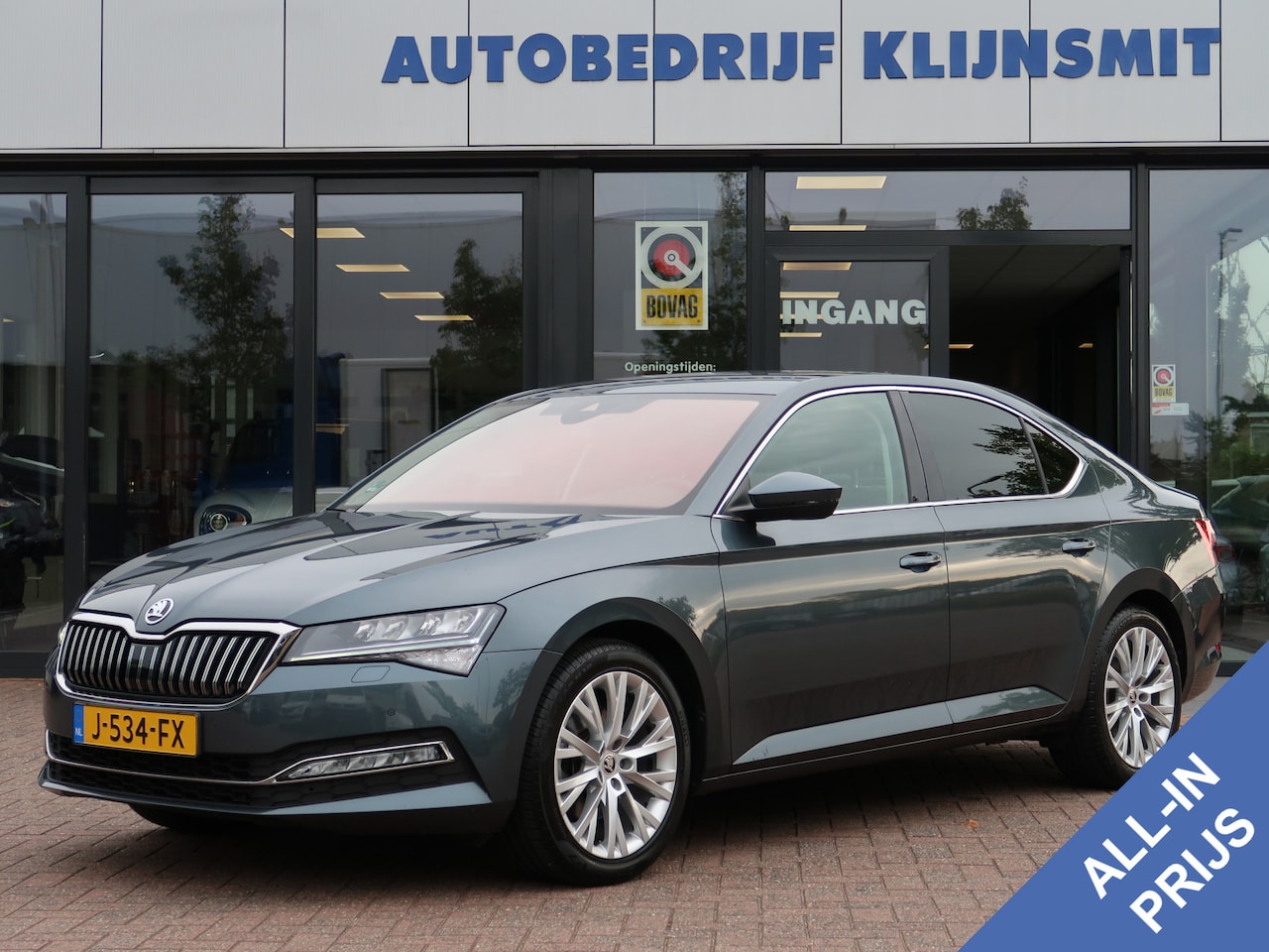 Skoda Superb - 1.5 TSI Business Edition | Elektr Trekhaak | Leder-Alcantara | ACC | Stoelverw - AutoWereld.nl