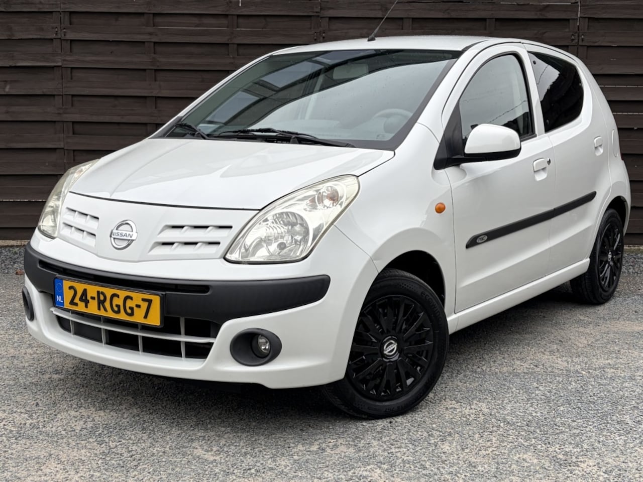 Nissan Pixo - 1.0 Acenta / Airco / Parelmoer-wit / EL / NAP - AutoWereld.nl