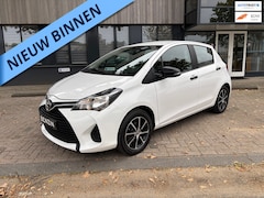 Toyota Yaris - 1.0 VVT-i Aspiration faclift model