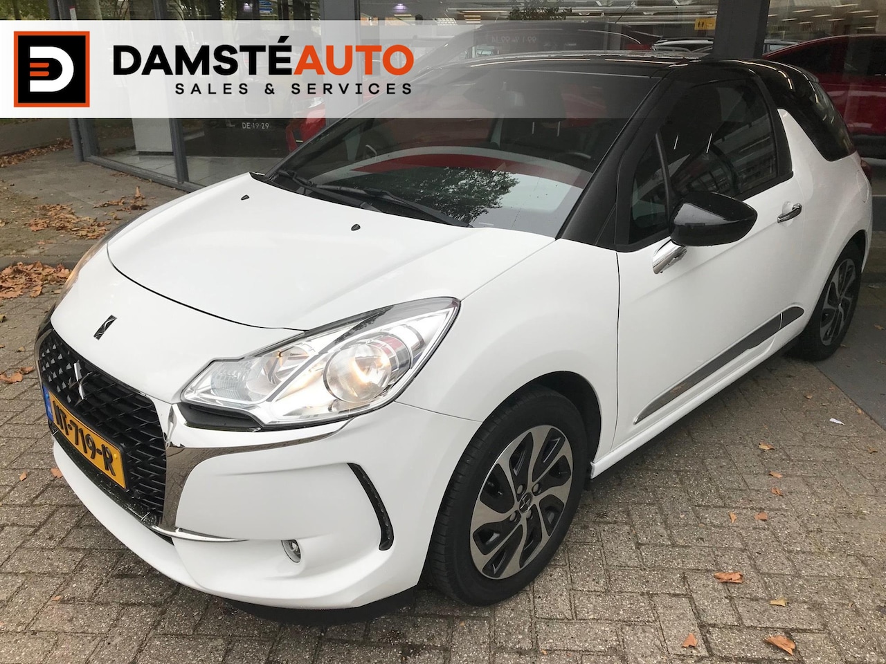 DS 3 - 1.2 PureTech Chic | Navi - AutoWereld.nl