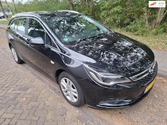 Opel Astra Sports Tourer - 1.0 Business+