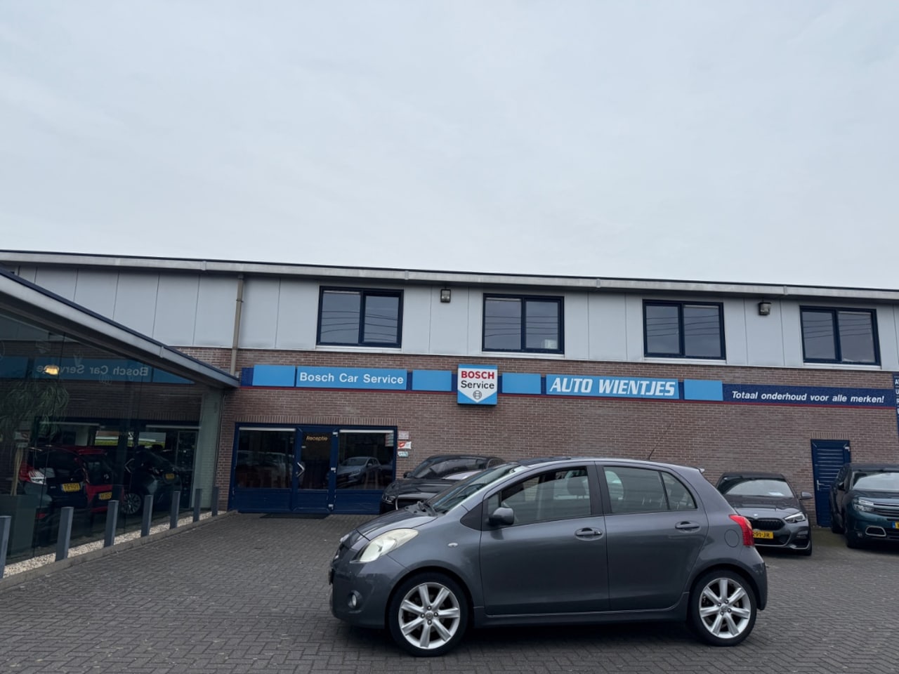 Toyota Yaris - 1.8 VVTi 98kw | TS Sport 5-Drs | Airco-Ecc - AutoWereld.nl