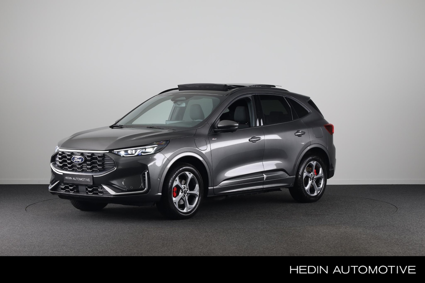 Ford Kuga - 2.5 PHEV ST-Line X | Pano | Trekhaak | HUD | Winterpakket | Elek klep | - AutoWereld.nl