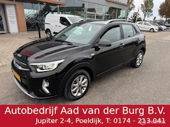 Kia Stonic - 1.0 T 120PK MHEV DynamicLine Automaat , Hoge instap , Velgen , Navigatie & Apple carplay &