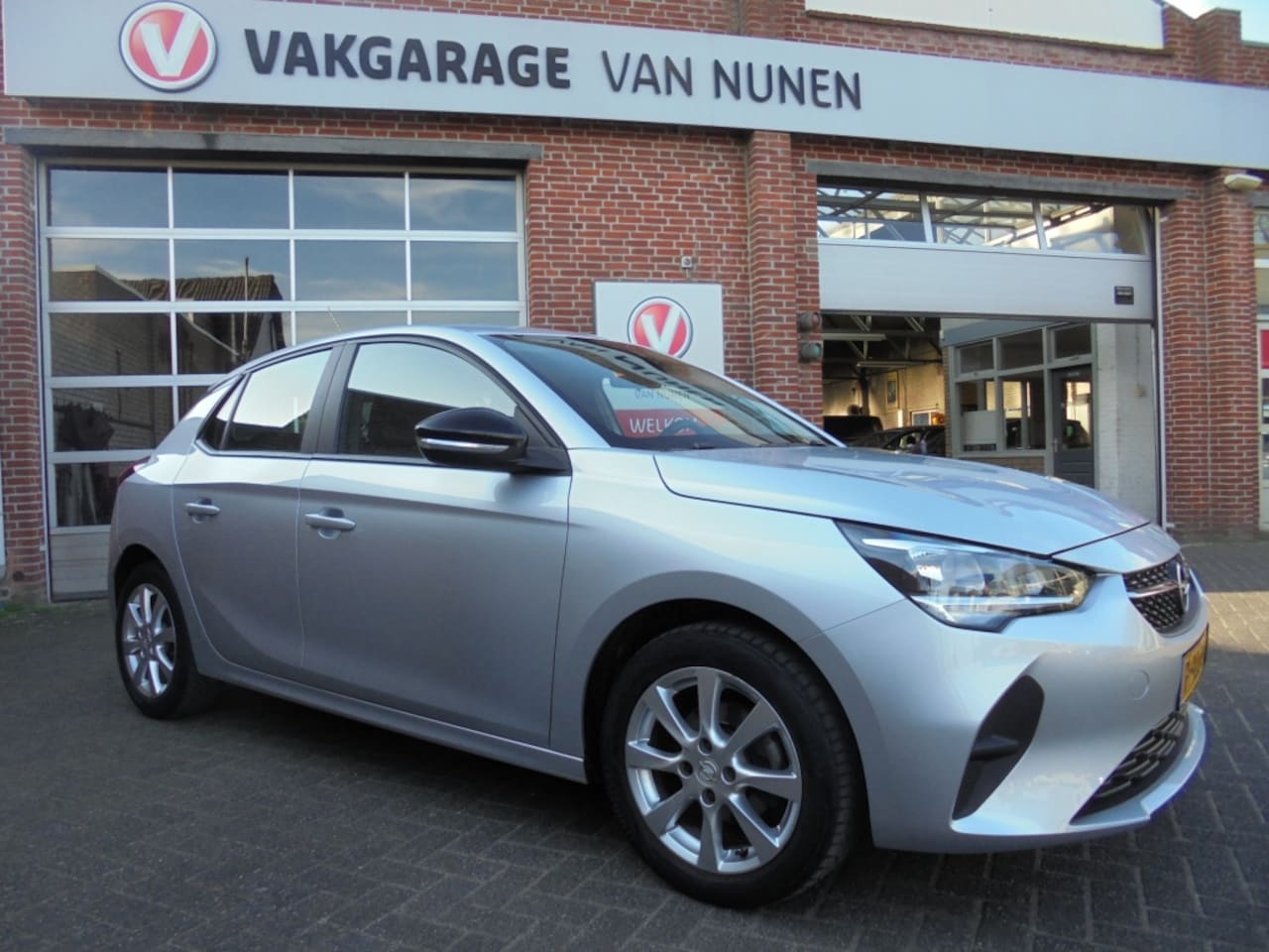 Opel Corsa - 1.2 Edition||Navi||LMV||Rijklaar|| - AutoWereld.nl