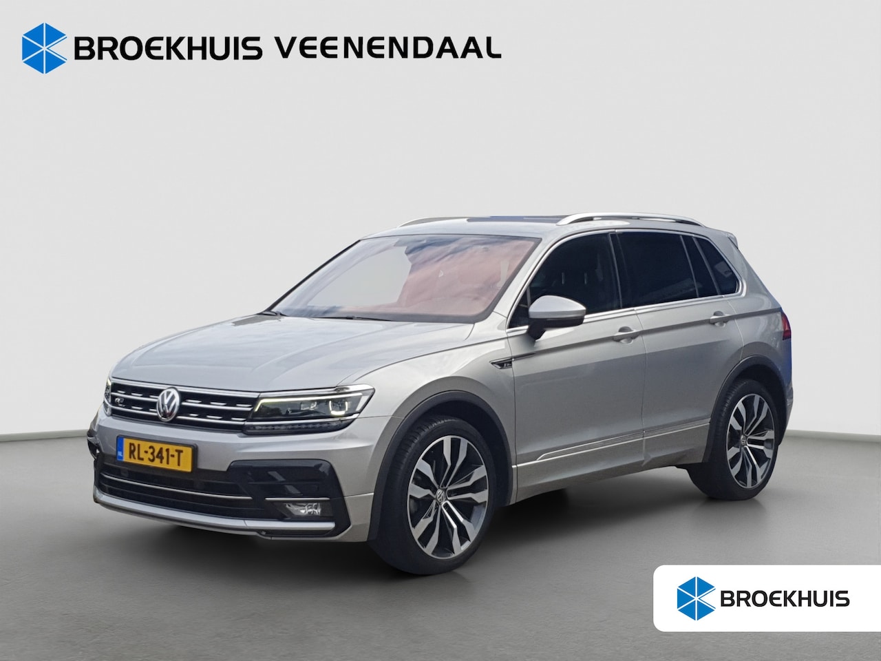 Volkswagen Tiguan - 1.4 TSI ACT R-Line | 2x R-Line | Virtual | LED | 20 inch | Leder - AutoWereld.nl