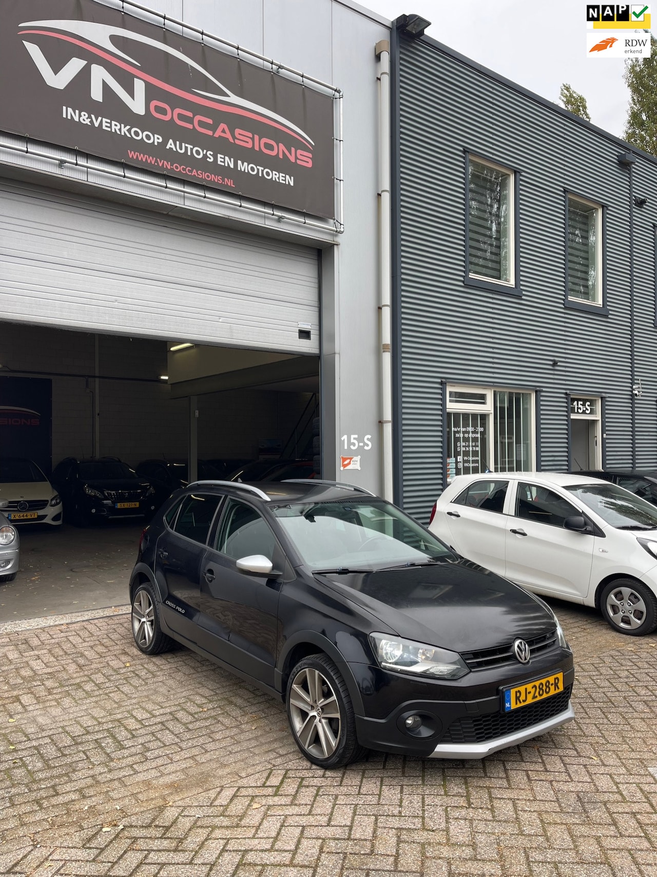Volkswagen Polo - 1.2 TSI Cross 6 BAK LEER STOELVERWARMING - AutoWereld.nl