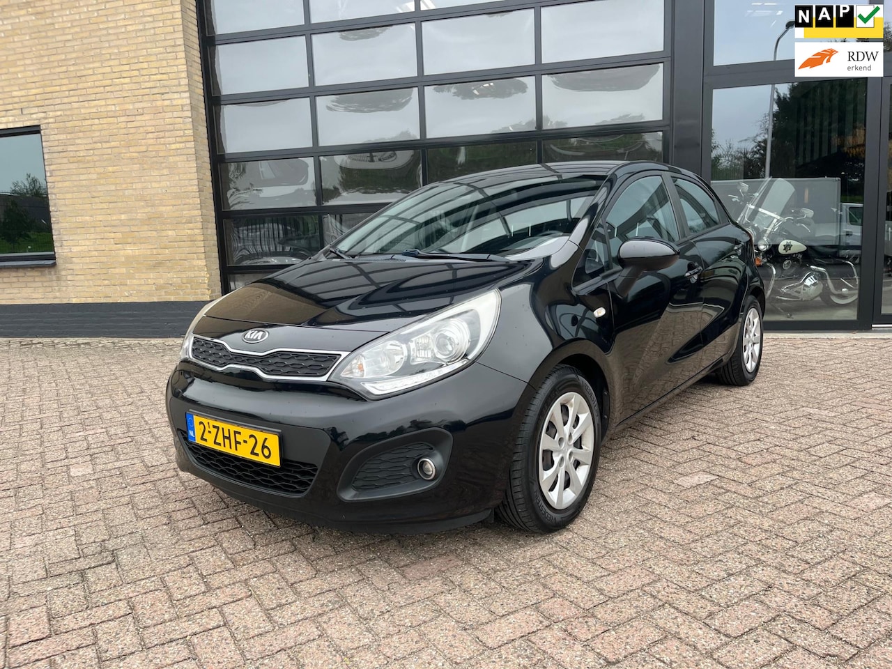 Kia Rio - 1.2 CVVT BusinessLine 1.2 CVVT BusinessLine, Airco, Cruisae control - AutoWereld.nl