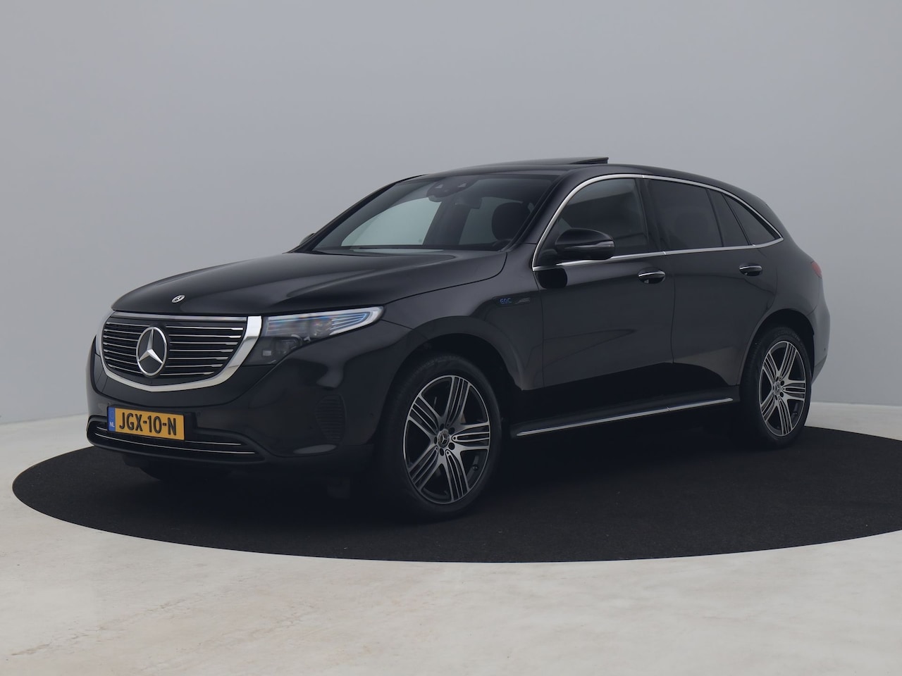 Mercedes-Benz EQC - 400 4MATIC Business | PANO | 360° | BURMESTER | HUD | KEYLESS | MEMORY | STOELVERW. | TREK - AutoWereld.nl