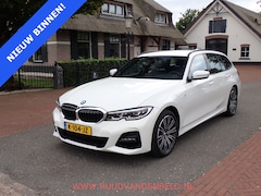 BMW 3-serie Touring - 330e M-PAKKET SHADOWLINE SPORTLEER/SFEERVERLICHTING