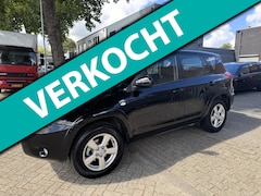 Toyota RAV4 - 2.2 D-CAT Executive 4x4