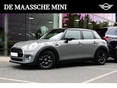 MINI Cooper - Hatchback Pepper / Panoramadak / LED / Comfort Access / Navigatie Professional / Cruise Co