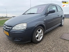 Opel Corsa - 1.4-16V Silverline Airco Trekhaak Velg 2DeEigenaar APK 10-2026