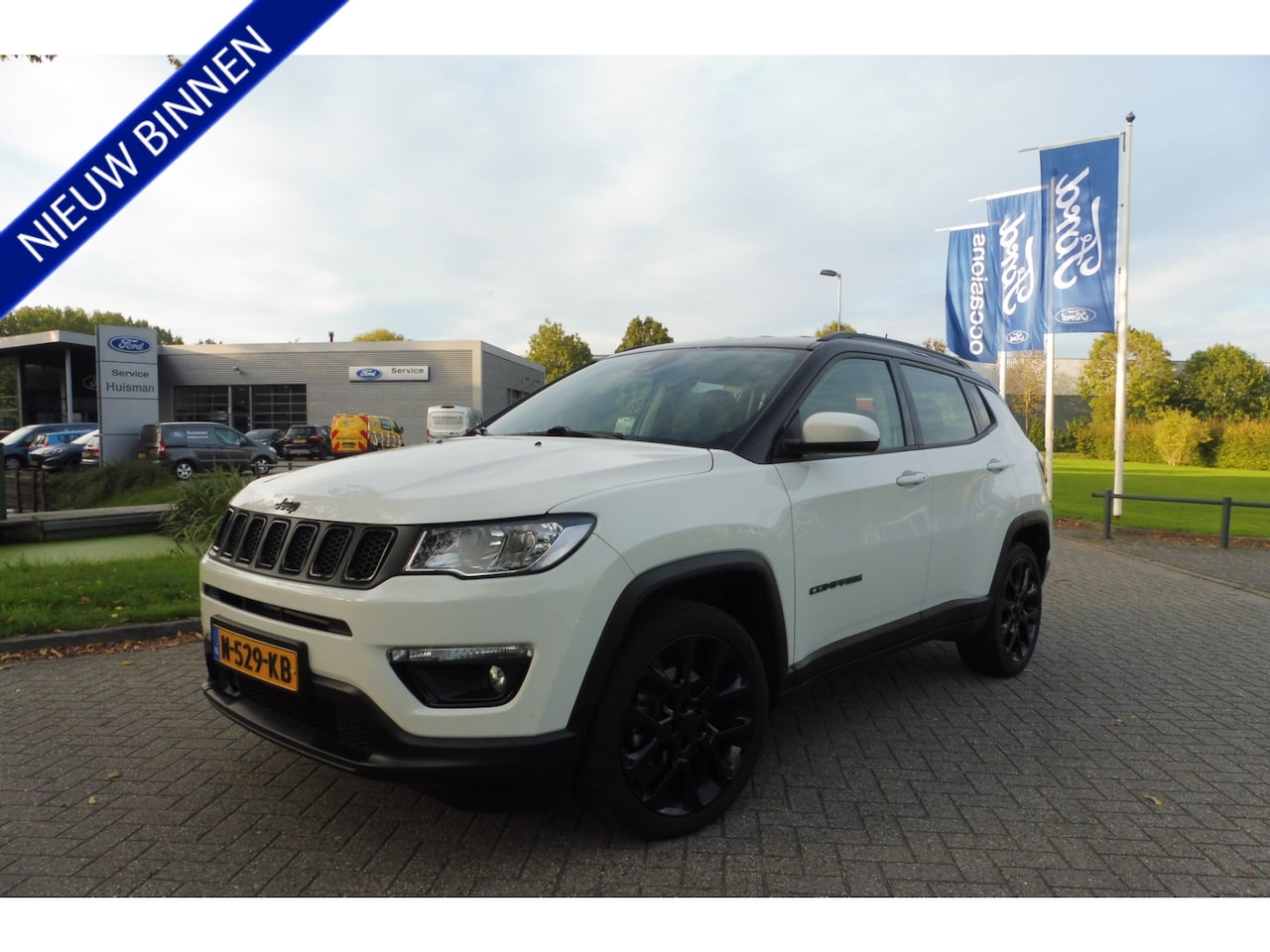 Jeep Compass - 1.3T Night Eagle Liberty Edition in nieuwstaat navi camera - AutoWereld.nl