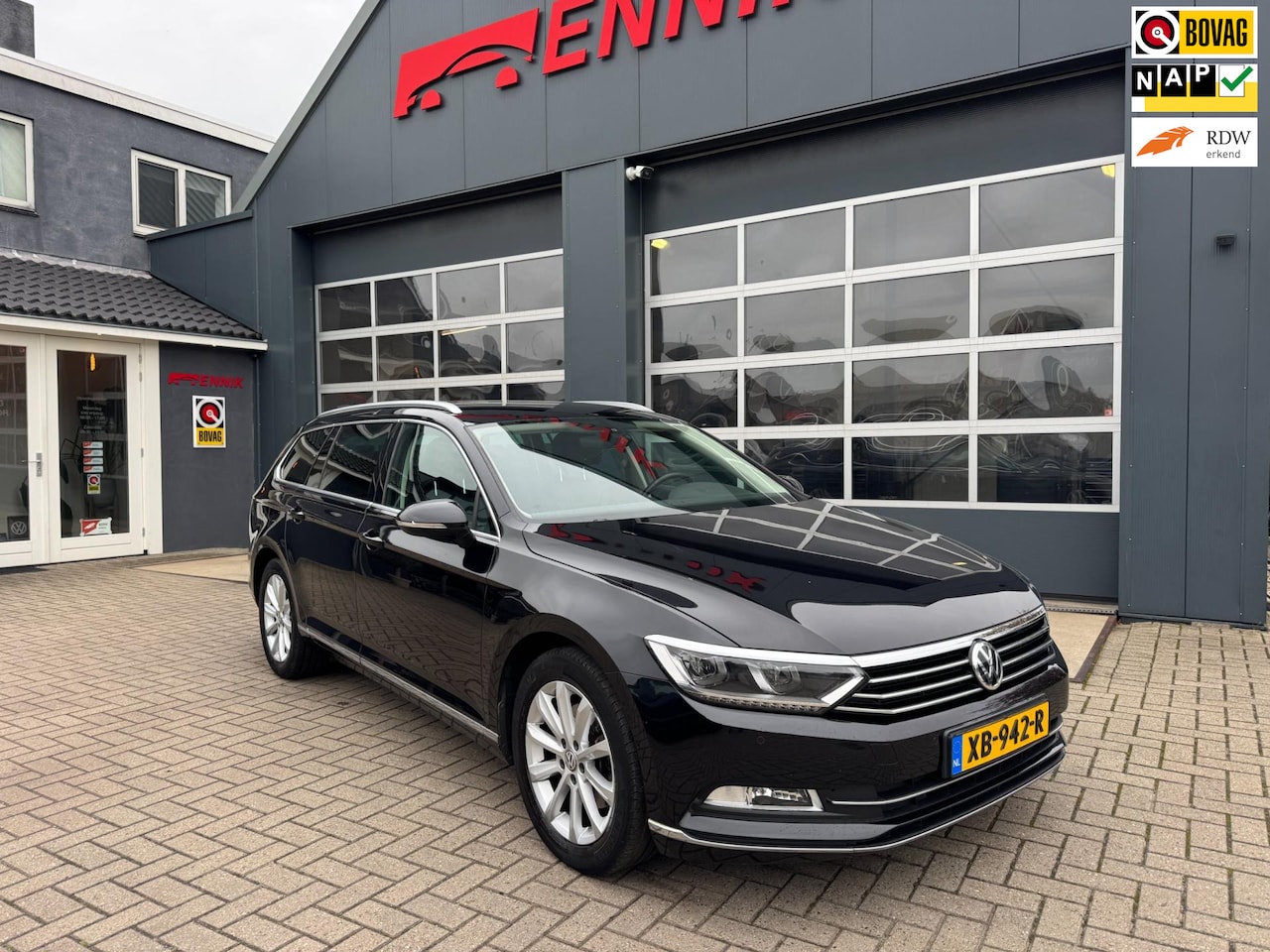 Volkswagen Passat Variant - 1.4 TSI ACT Highline Business R / ACC / Massage / LED. - AutoWereld.nl