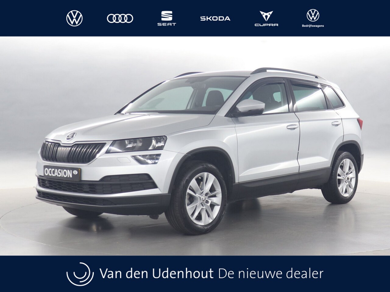 Skoda Karoq - 1.5 TSI 150pk ACT Ambition Business / Navigatie / Stoelverwarming / Camera - AutoWereld.nl