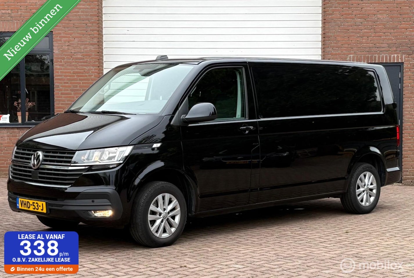 Volkswagen Transporter - 2.0 TDI 110 pk Highline, Lang, Navi, 3-zits, DAB - AutoWereld.nl