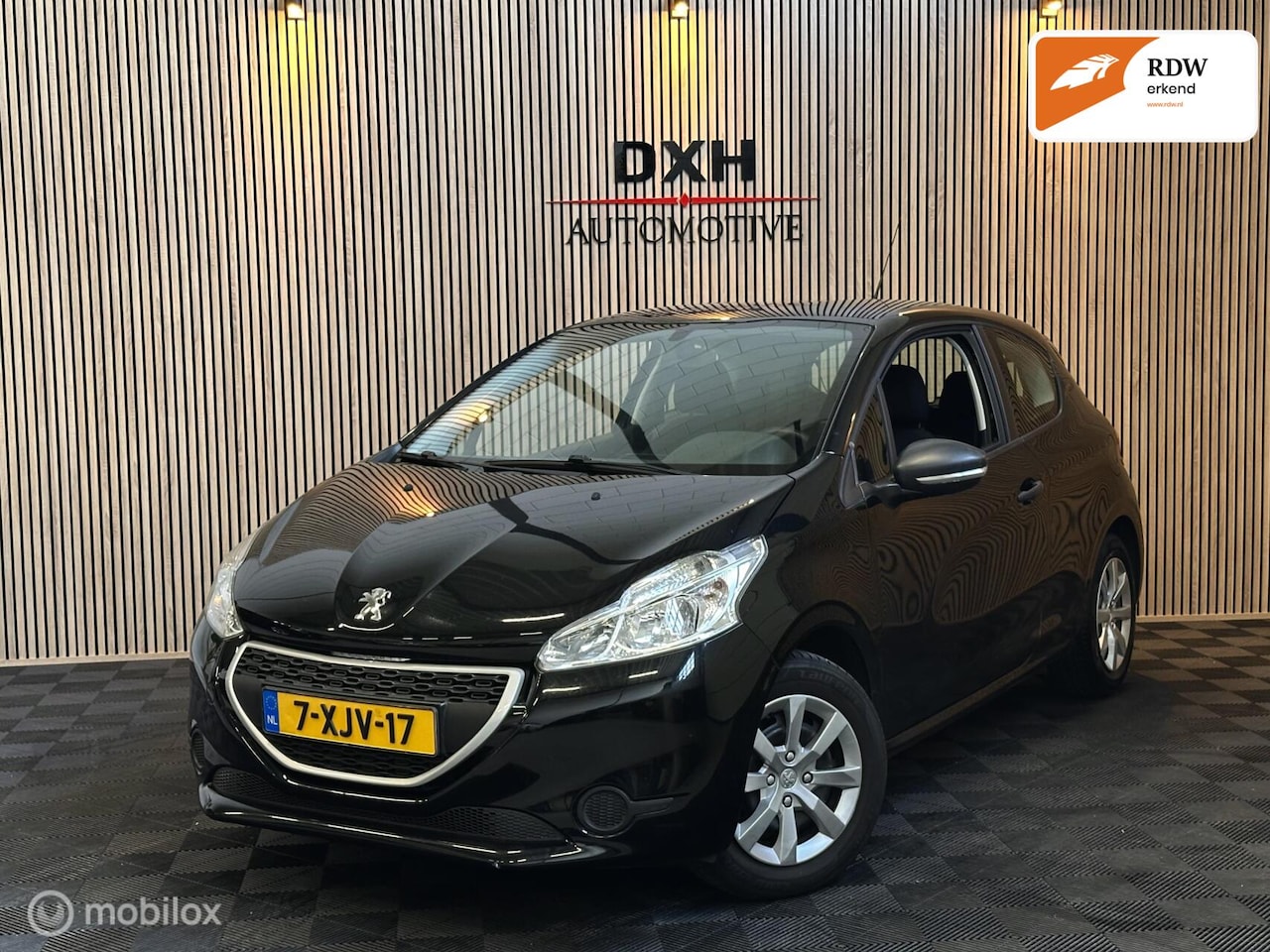 Peugeot 208 - 1.0 VTi NL-Auto 3eEIGNR APK-11/2026 AIRCO CRUISE - AutoWereld.nl