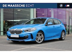 BMW 1-serie - 118i Executive M Sport Automaat / Panoramadak / Achteruitrijcamera / LED / M Sportonderste