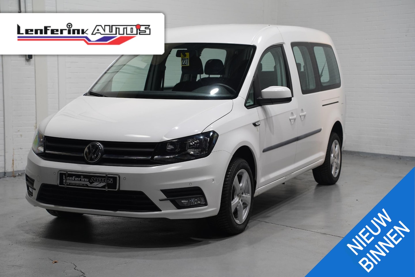 Volkswagen Caddy Maxi - 1.0 TSI Trendline Navi Dubbele schuifdeur NAP 1e Eigenaar 7-Zitplaatsen Trekhaak - AutoWereld.nl