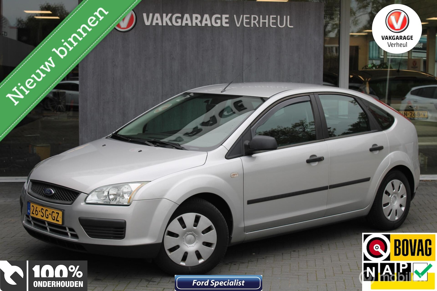 Ford Focus - 1.6-16V|105PK|5Drs|Airco|Boekjes|Nap - AutoWereld.nl