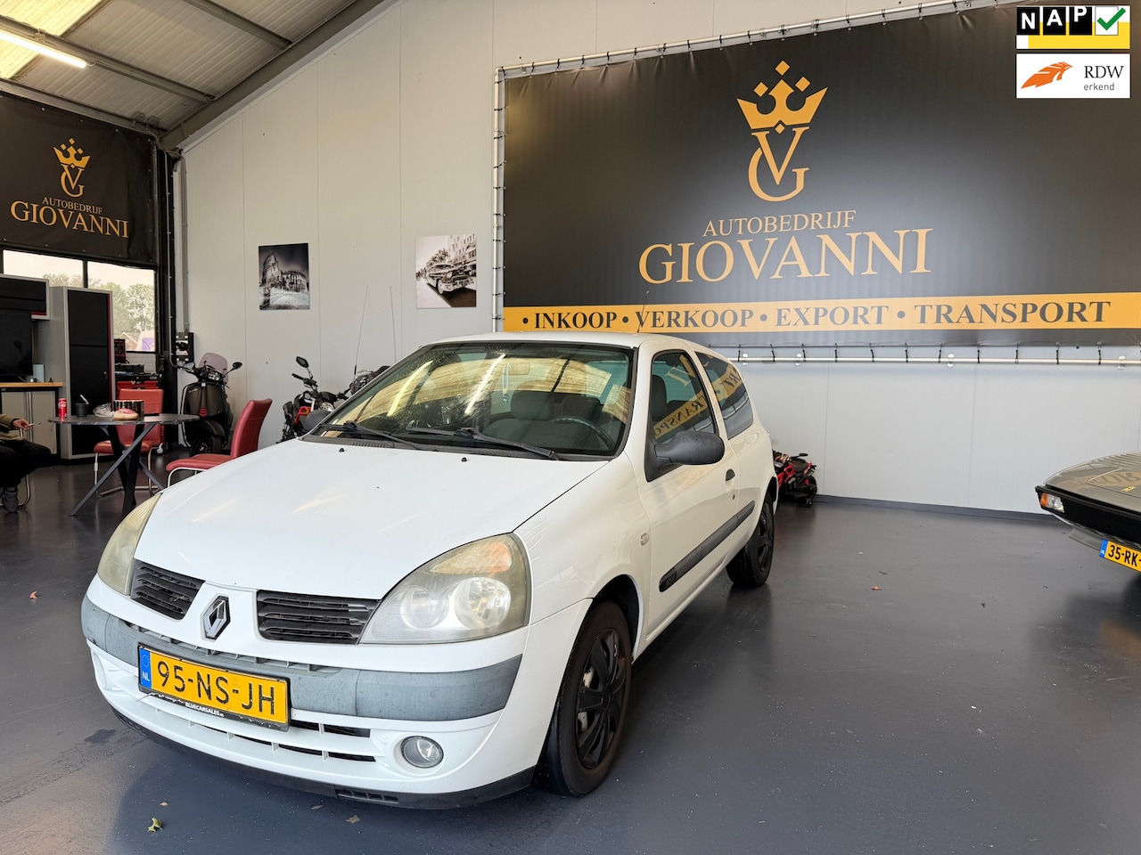 Renault Clio - 1.2-16V Privilège Luxe inruilen mogelijk - AutoWereld.nl