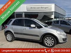 Suzuki SX4 - 1.6 Exclusive, climatronic, navigatie, trekhaak afneembaar, van 1e eigenaar