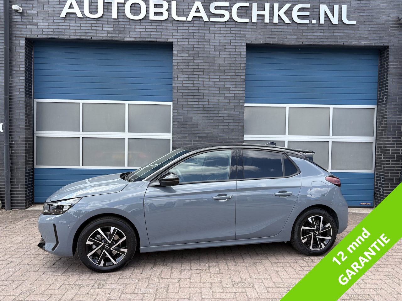 Opel Corsa - 1.2 Turbo GS, 130 pk, panodak,navi via app. - AutoWereld.nl