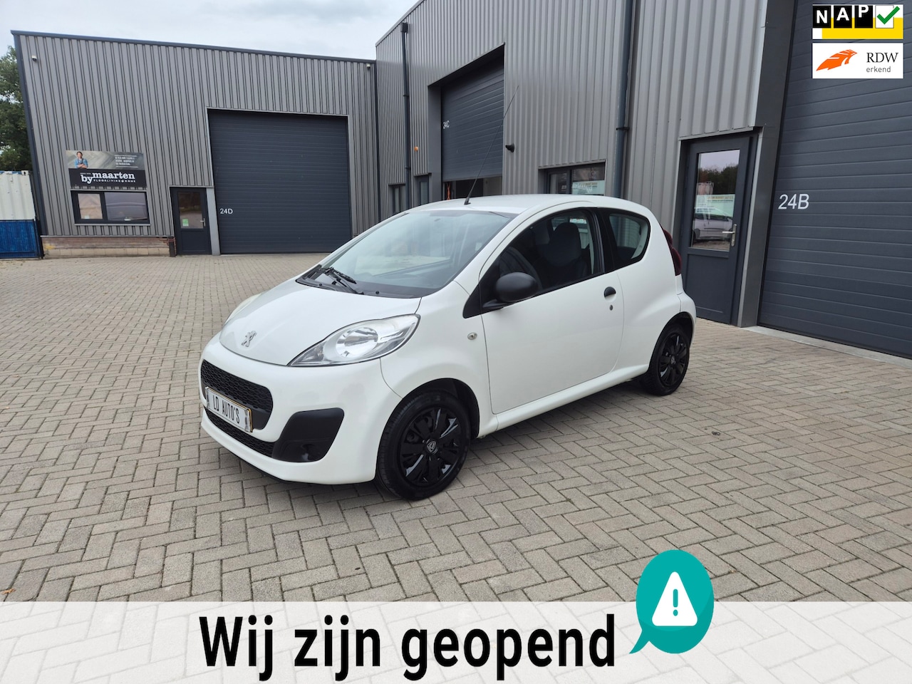 Peugeot 107 - 1.0 Access Accent LAGE KM STAND 1e EIGENAAR - AutoWereld.nl