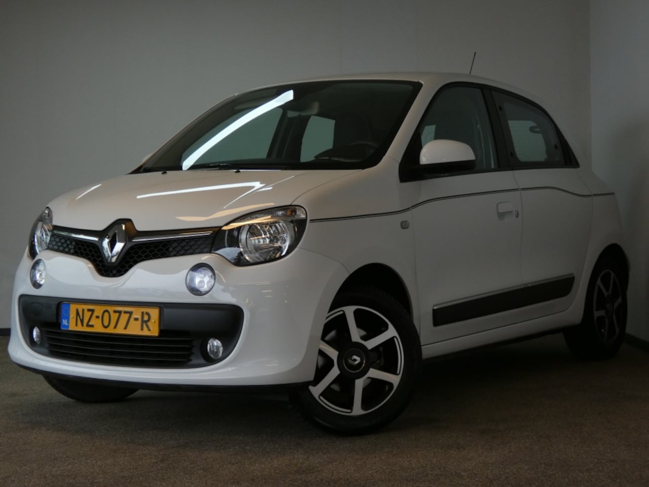 Renault Twingo - 0.9 TCe Dynamique Automaat! - AutoWereld.nl