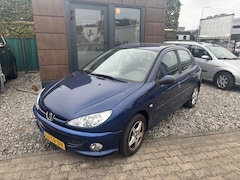 Peugeot 206 - 1.4 Air-line 3