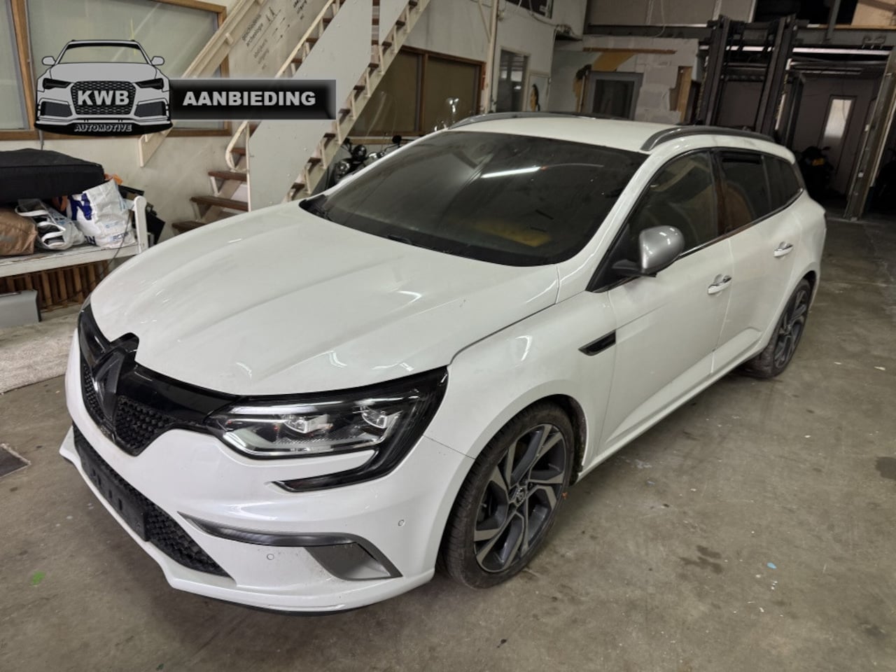 Renault Mégane Estate - 1.6 TCe GT Automaat schade auto incl btw bpm - AutoWereld.nl