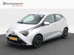 Toyota Aygo - 1.0 VVT-i x-play | Carplay | Camera | Airco | 15 Inch | 54.101 Km