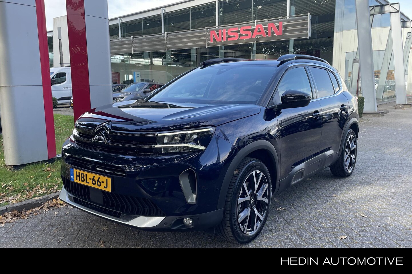 Citroën C5 Aircross - 1.2 PureTech Shine AUTOMAAT | PANORAMADAK | TREKHAAK | ELEC. ACHTERKLEP | KEYLESS | - AutoWereld.nl