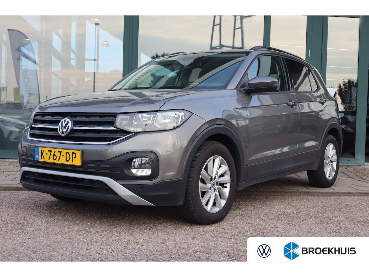 Volkswagen T-Cross - 95PK 1.0 TSI Life | Airco | Cruise control adaptief | Hill hold functie - AutoWereld.nl