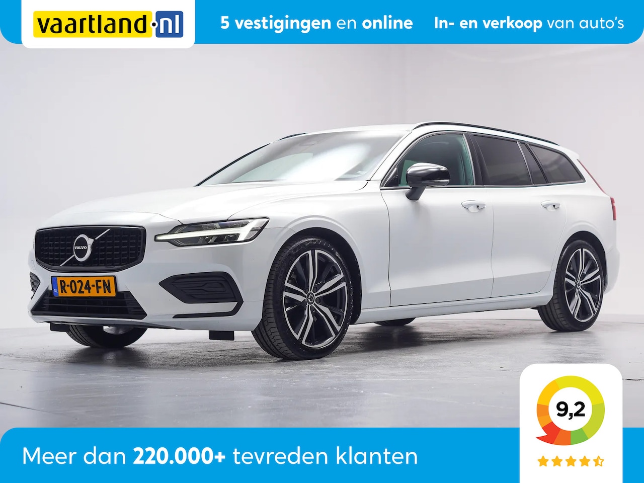 Volvo V60 - 2.0 B3 Essential Facelift Aut. [ Navi Camera Carplay ] - AutoWereld.nl