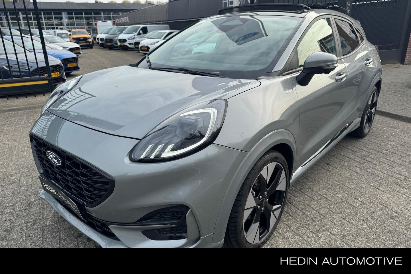 Ford Puma - 1.0 EcoBoost Hybrid ST-Line X | Panoramadak | Trekhaak | 19 Inch | Winter Pack | Driver As - AutoWereld.nl