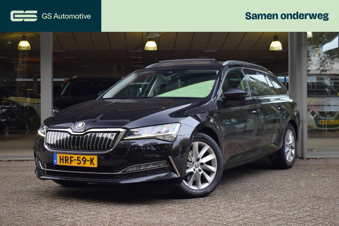 Skoda Superb Combi - 1.4 TSI iV Business VOLLE AUTO / Wegkl. Trekhaak! - AutoWereld.nl