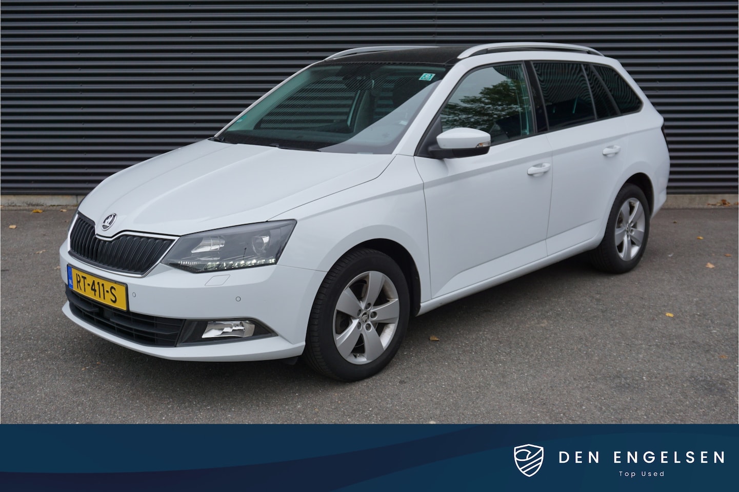 Skoda Fabia Combi - 1.0 TSI | DSG | Style Business | Airco | ACC | Panoramadak | Stoelverwarming | Trekhaak - AutoWereld.nl