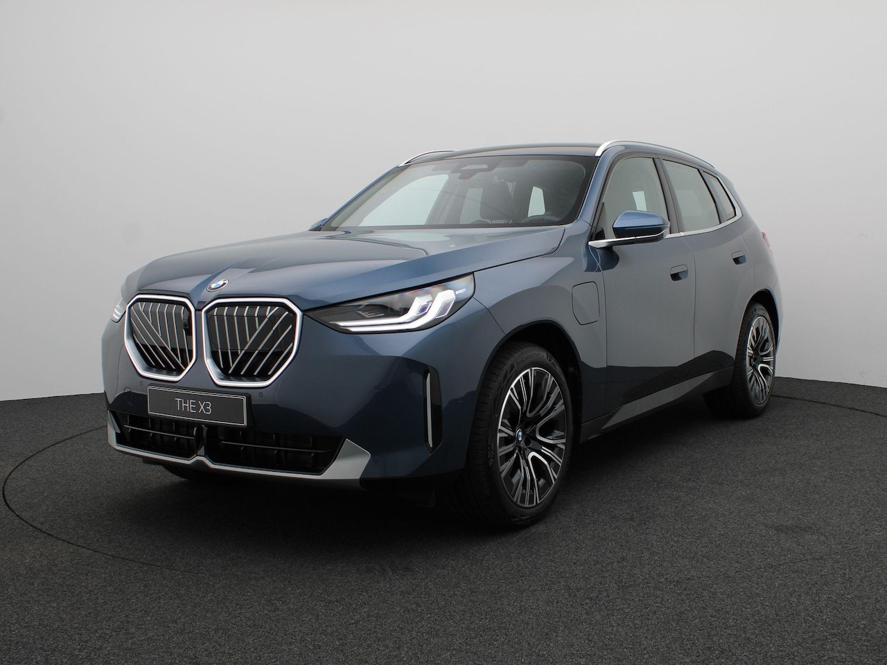 BMW X3 - 30e xDrive Panoramadak | Iconic Glow | Professional Pack | Comfort Pack - AutoWereld.nl