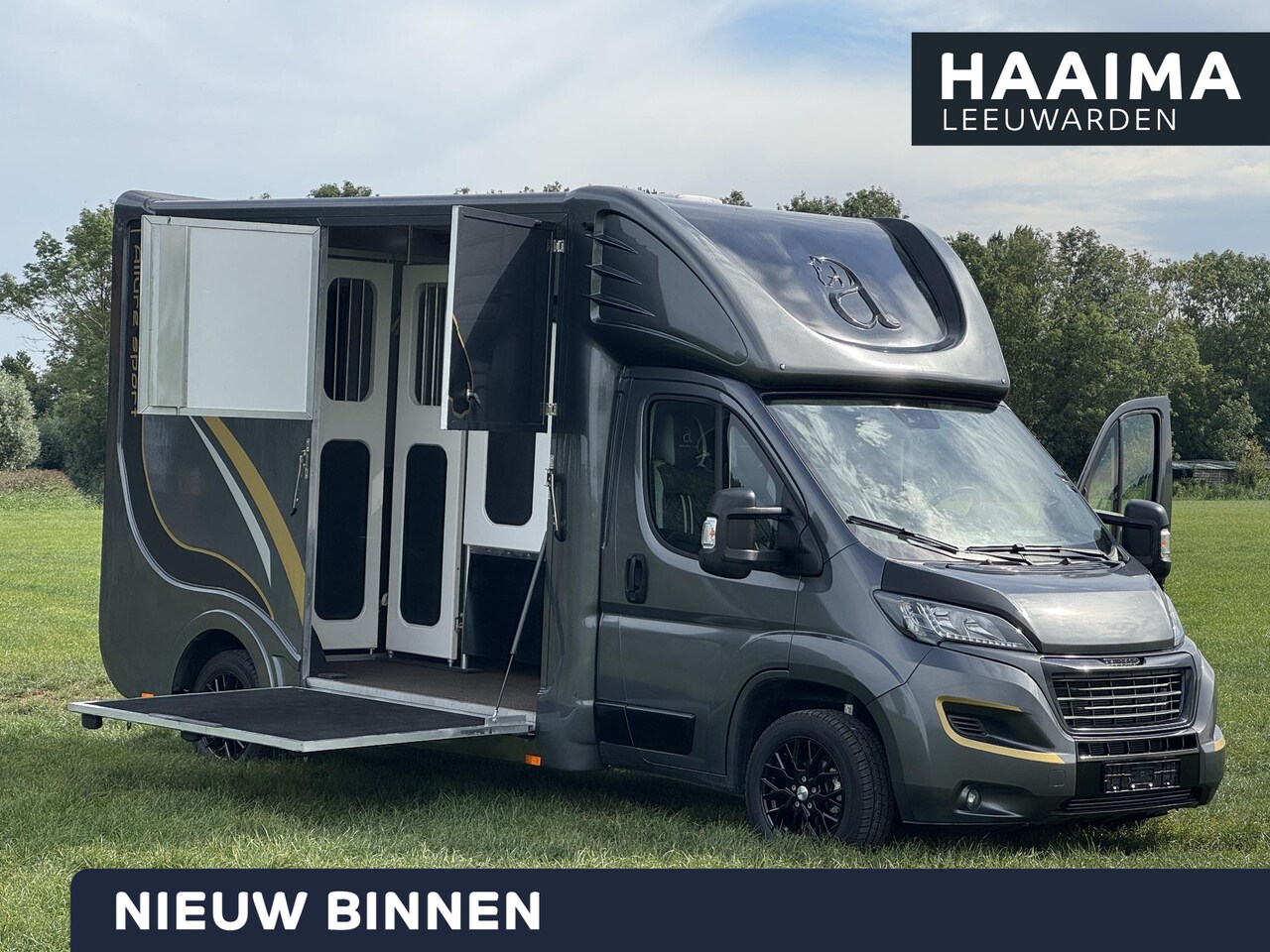 Peugeot Boxer - Allure Sport Paardenwagen 2.2 HDI 165pk | FINANCIAL LEASE PRIJS INCL. AANBETALING & SLOTTE - AutoWereld.nl